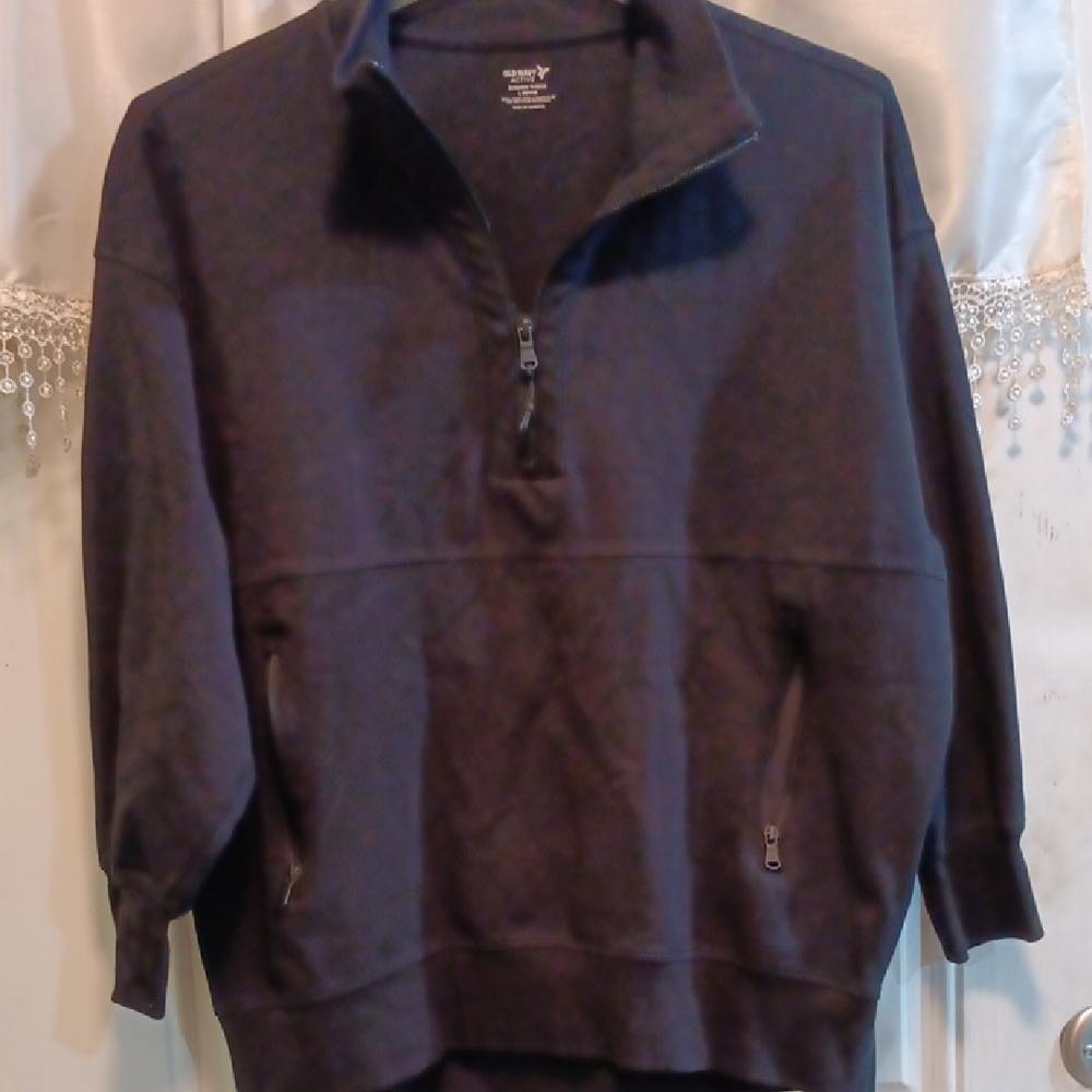 Women's Half-Zip Pullover Sweater - Black